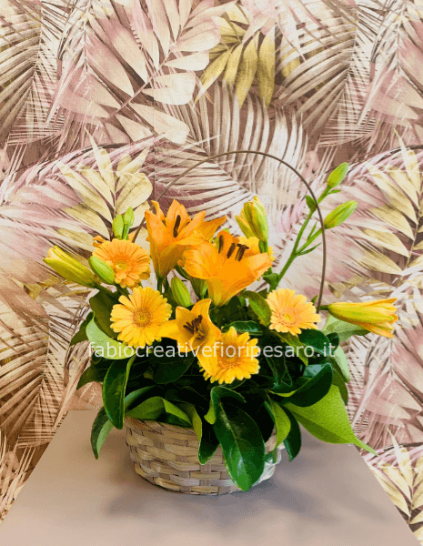 Cestino con Fiori Stagionali – Un Saluto Sincero e Naturale