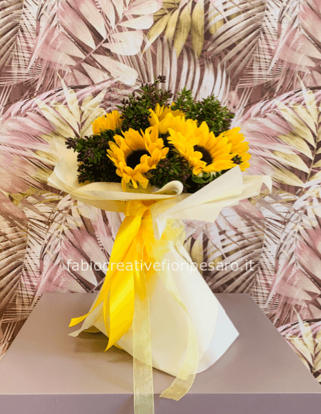 Bouquet di Girasoli – Un’esplosione di luce e allegria 🌻✨  