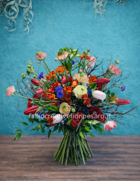 Bouquet su struttura di rami